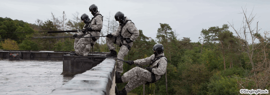 オールブラック